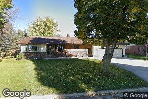 304 1st Ave N, George, IA 51237