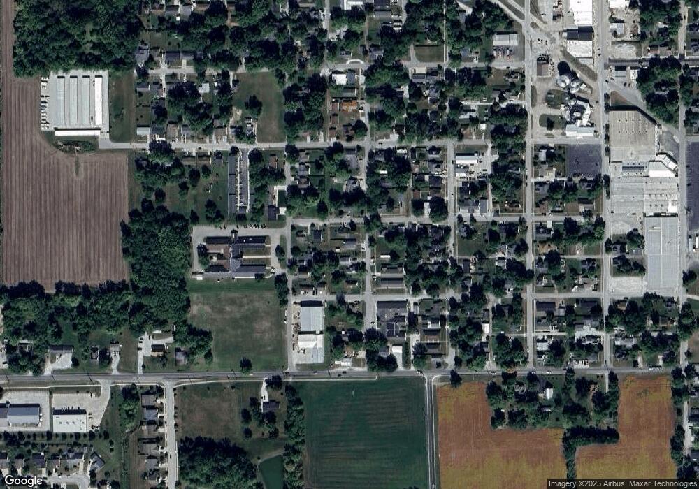 802 S Sheridan Ave, Sheridan, IN 46069 - photo 1