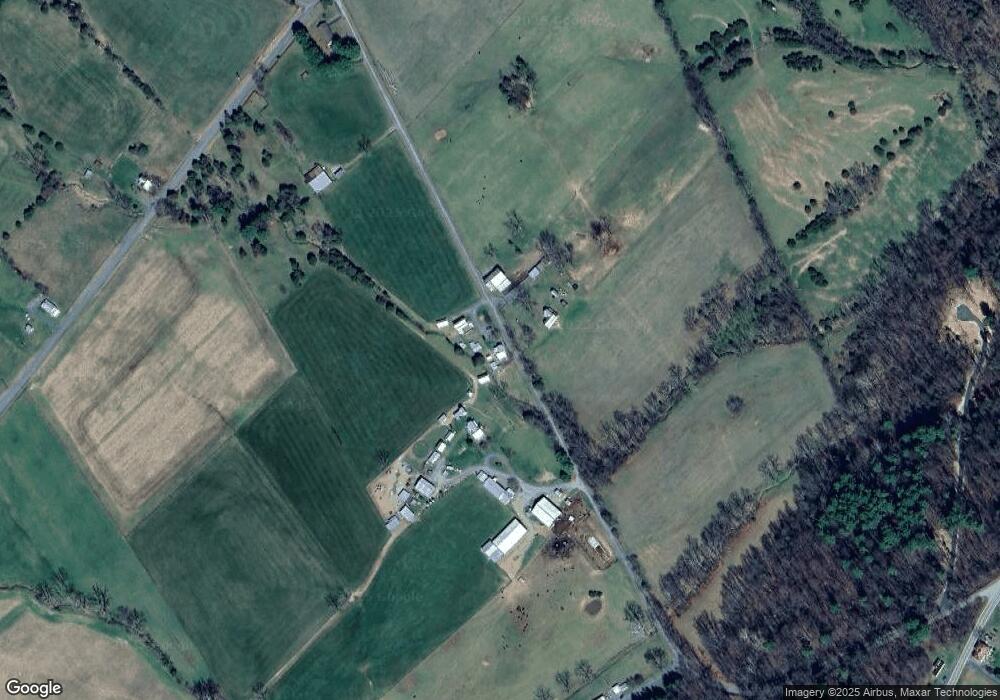 236 Oak Ridge Rd, Edinburg, VA 22824 - photo 1