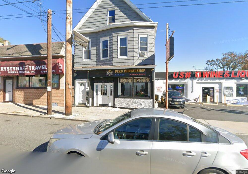 540 Van Houten Ave unit 1, Clifton, NJ 07013 - photo 1