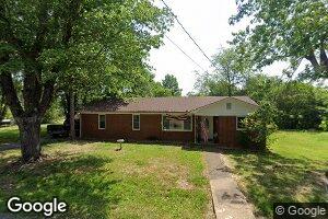 147 Highland St, Bruceton, TN 38317