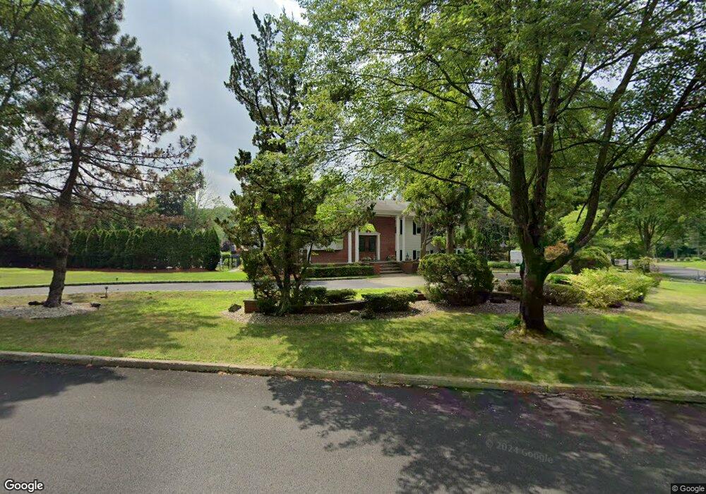 7 Heritage Rd, Old Tappan, NJ 07675 - photo 1