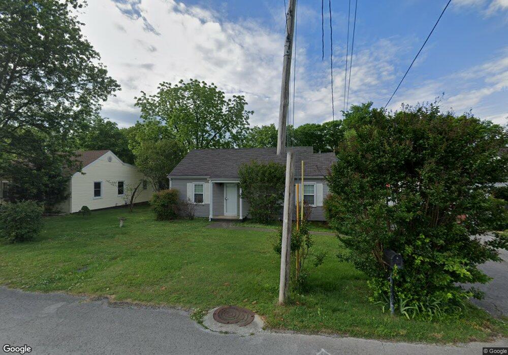 607 Greenwood Ave, Shelbyville, TN 37160 - photo 1