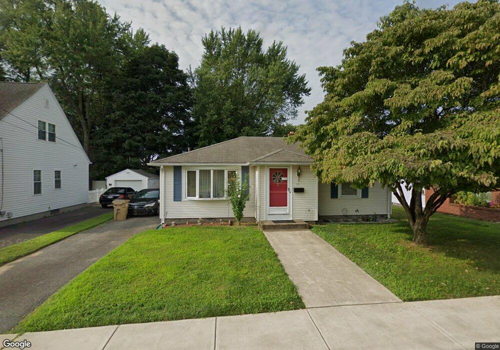 38 Warsaw Ave, Ludlow, MA 01056 - photo 1