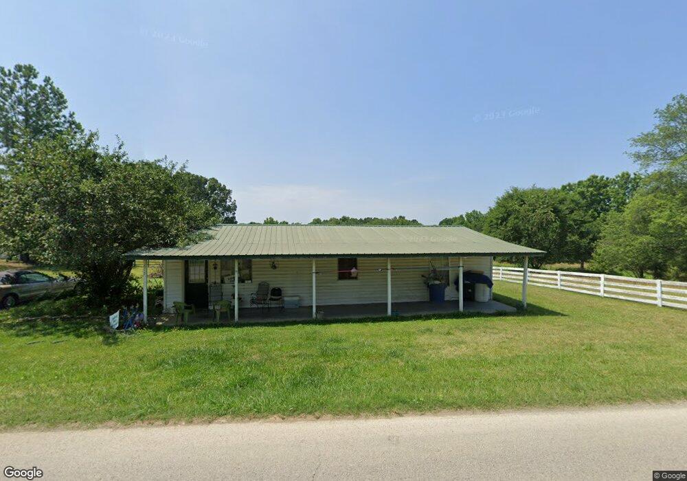 615 Old Stewart Rd, Tennessee Ridge, TN 37178 - photo 1