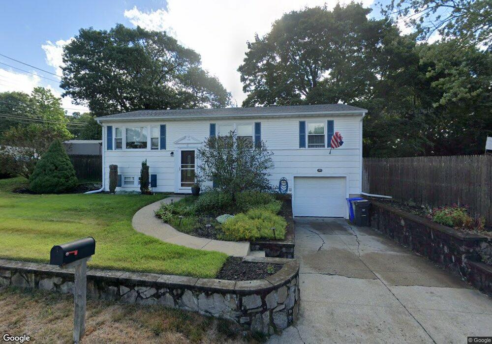 6 Jaycee Dr, West Warwick, RI 02893 - photo 1