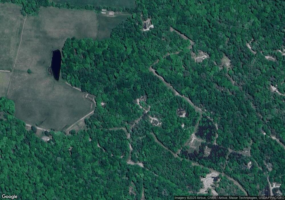 1923 Taos Ln, Hideaway Hills, OH 43107 - photo 1