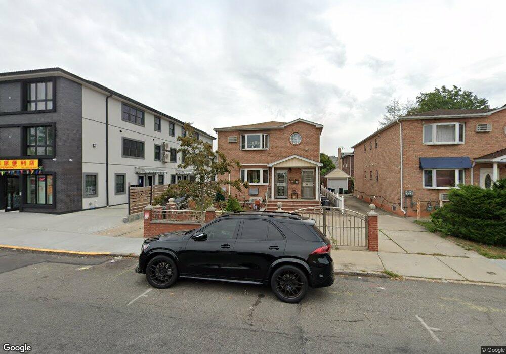 6117 Utopia Pkwy, Fresh Meadows, NY 11365 - photo 1