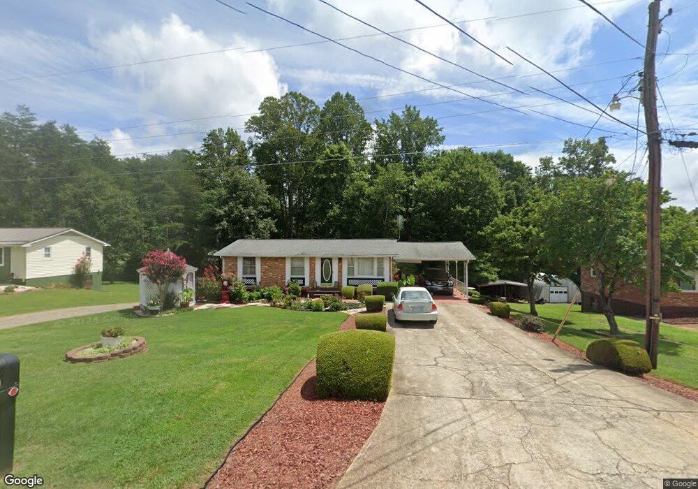 250 Falcon Rd, Martinsville, VA 24112 - photo 1