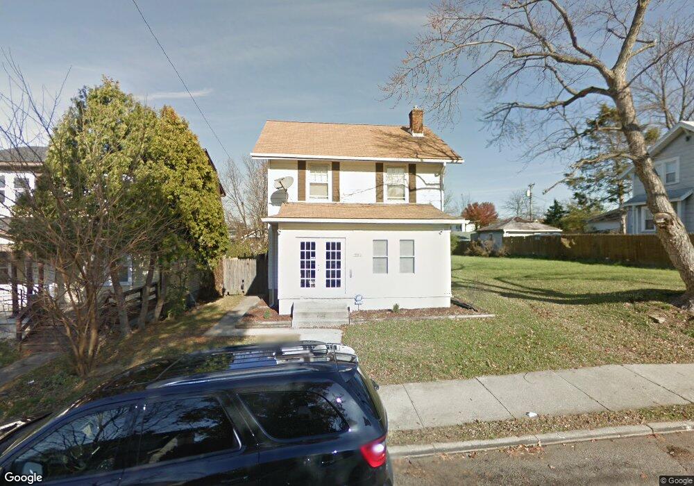 105 E Maplewood Ave, Dayton, OH 45405 - photo 1