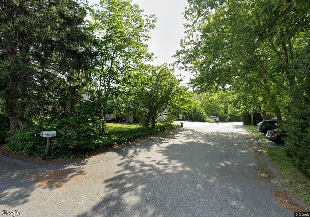 10 Marsh Ln, Narragansett, RI 02882 - photo 1