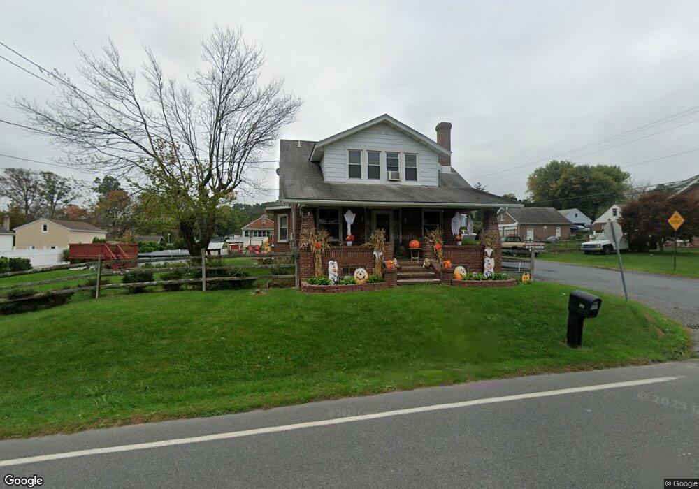 919 N Reading Ave, Boyertown, PA 19512 - photo 1