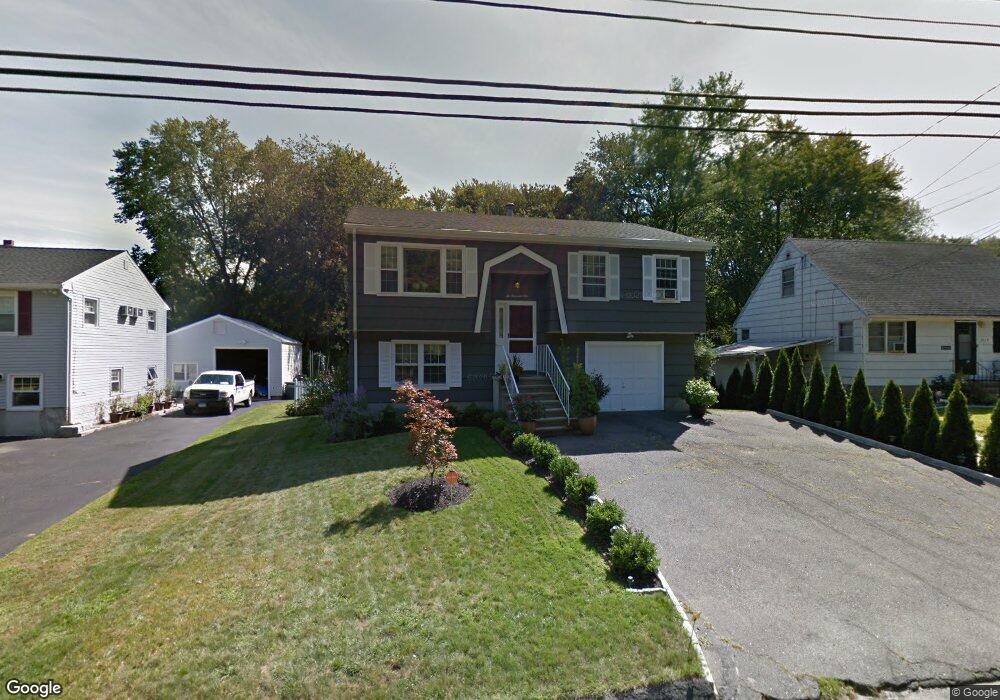 2005 Old Town Rd, Bridgeport, CT 06606 - photo 1