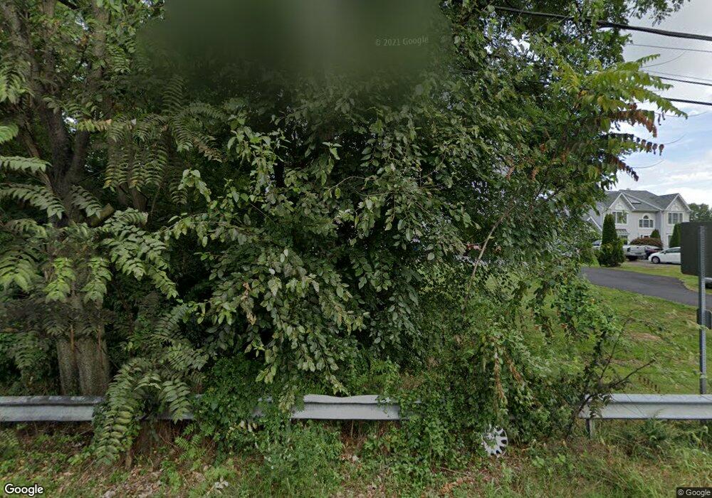 160 Woolston Dr, Morrisville, PA 19067 - photo 1