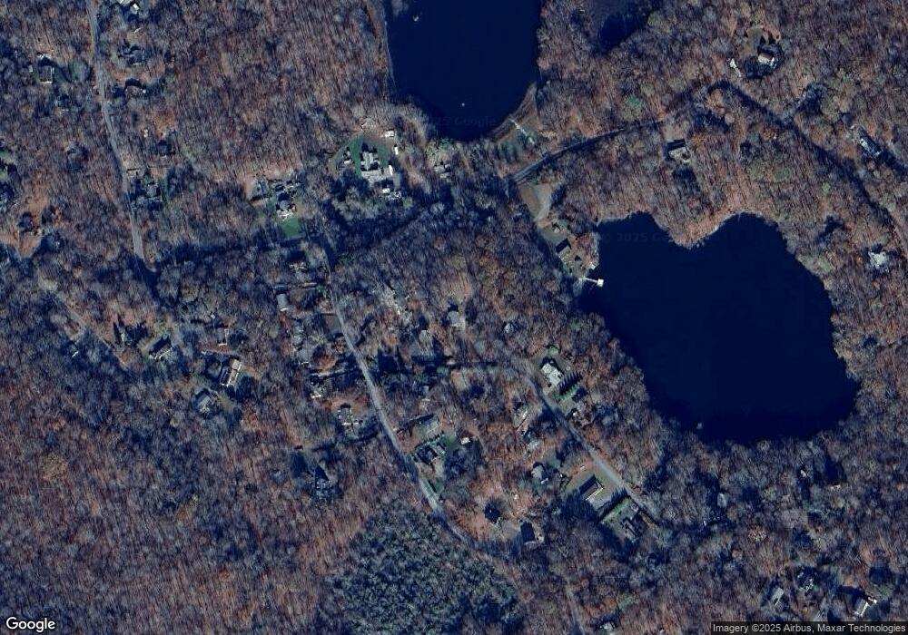 11 Lakeview Dr, Pawling, NY 12564 - photo 1