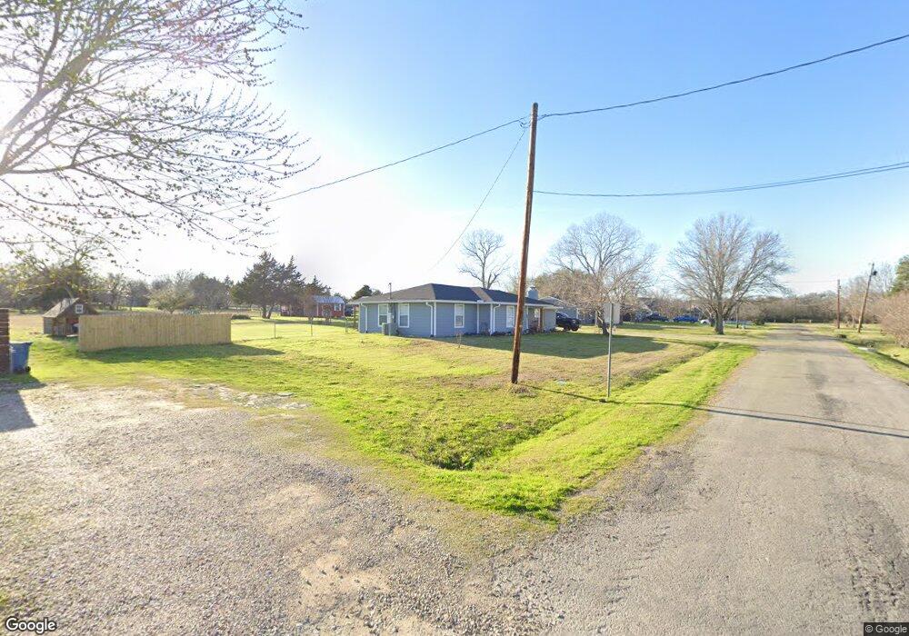 1400 Hidden Hills Dr, Corsicana, TX 75110 - photo 1