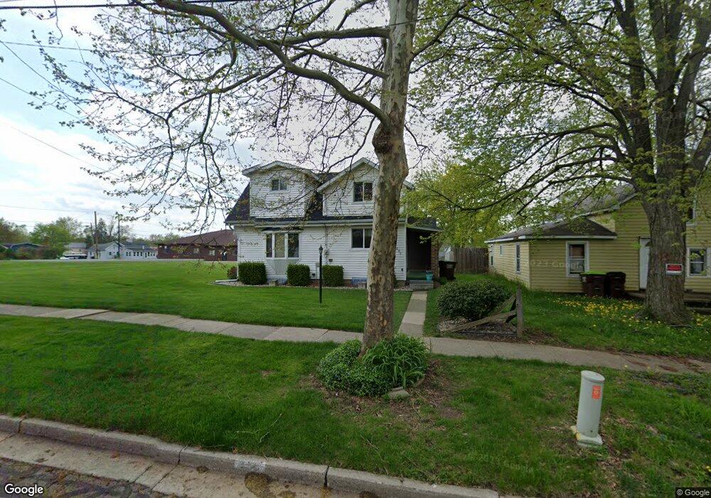 836 Hoch Ave, Adrian, MI 49221 - photo 1