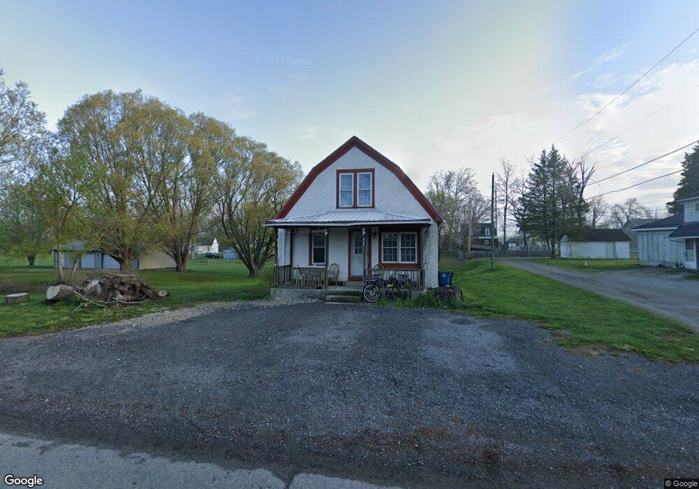 924 W King St, Garrett, IN 46738 - photo 1