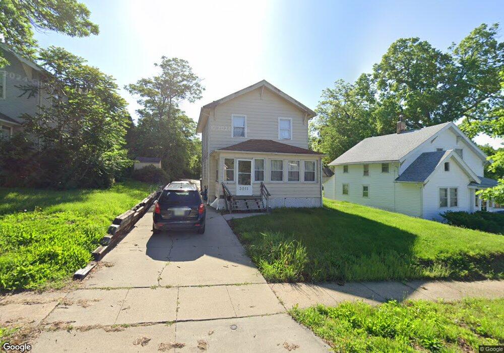 3011 3rd St, Des Moines, IA 50313 - photo 1