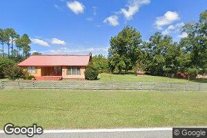 671 Hires Ave, Odum, GA 31555