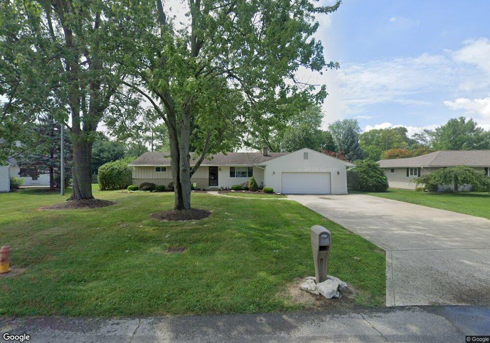 1631 Paula Dr, Columbus, OH 43220 - photo 1