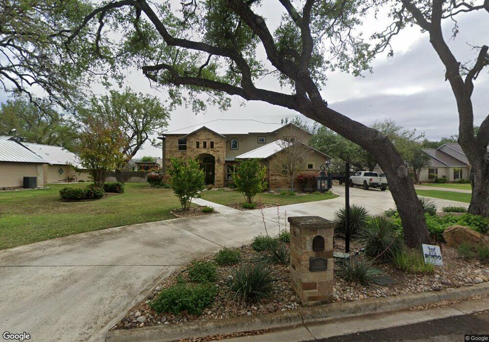 1405 Woodland Ct, Hondo, TX 78861 - photo 1
