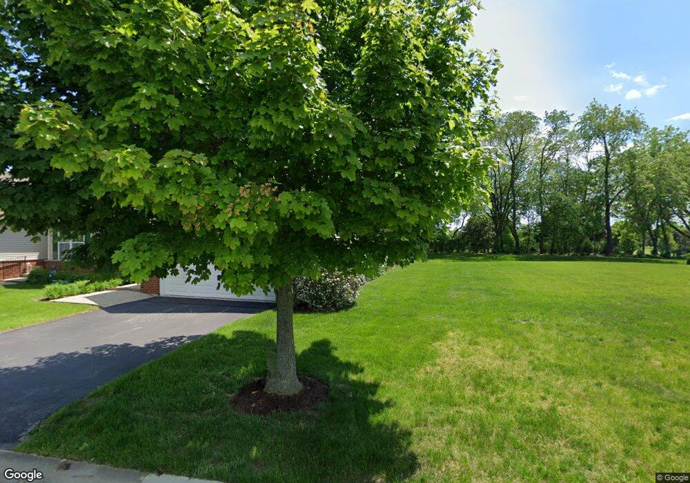 313 W Eagle Ct, Waukegan, IL 60087 - photo 1