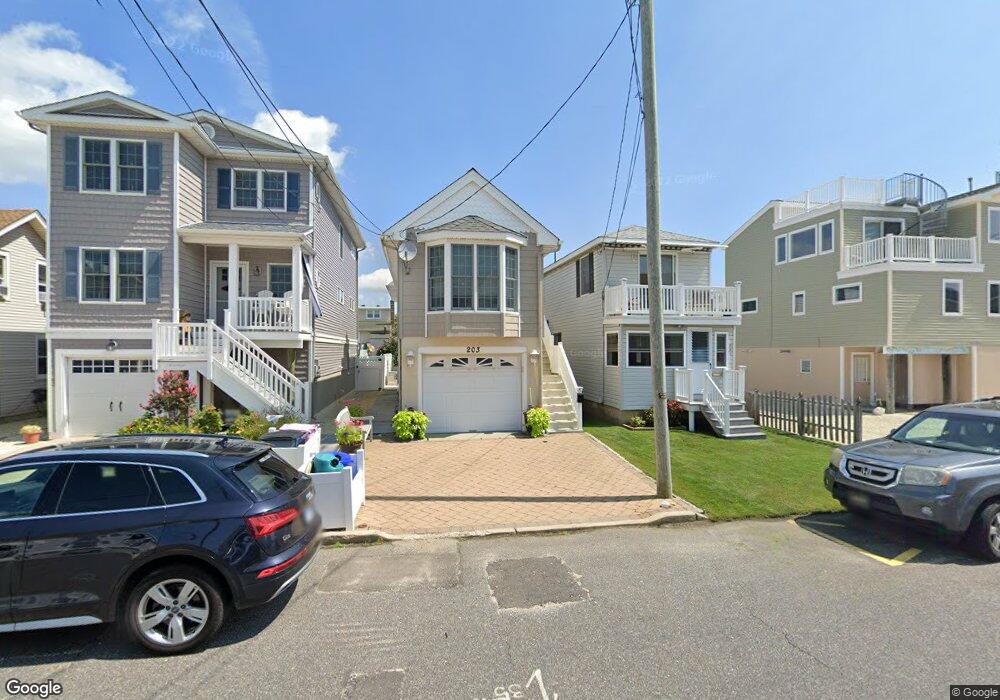 203 W 18th St, Ship Bottom, NJ 08008 - photo 1