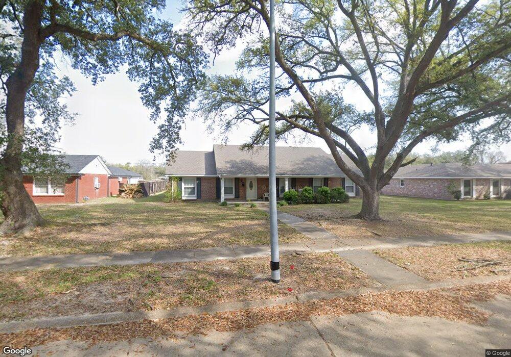 2107 23rd St, Lake Charles, LA 70601 - photo 1