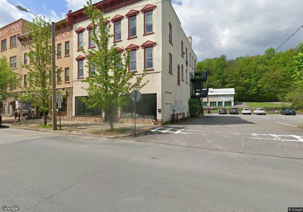 630 Main St, Honesdale, PA 18431 - photo 1