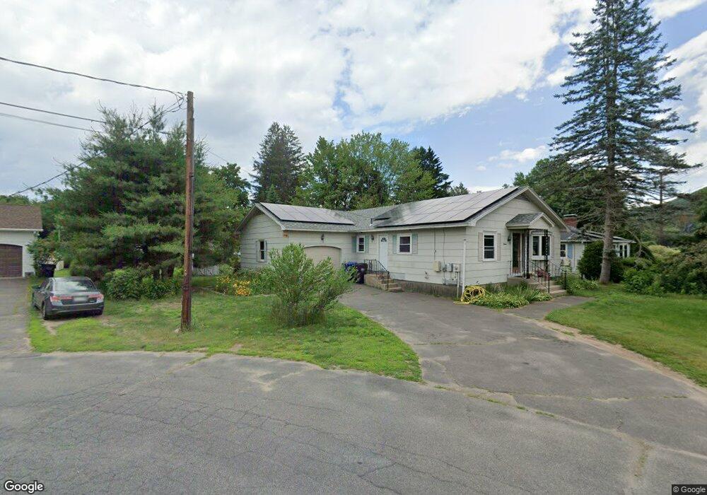 11 Richardson Cir, Easthampton, MA 01027 - photo 1