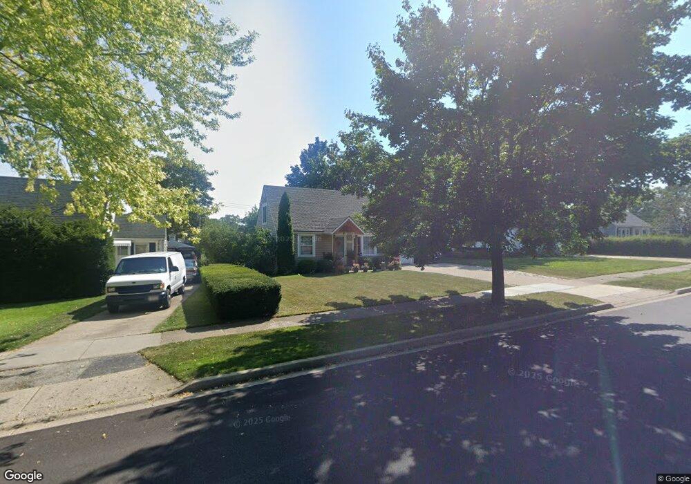 2009 8th Pkwy, Waukegan, IL 60085 - photo 1