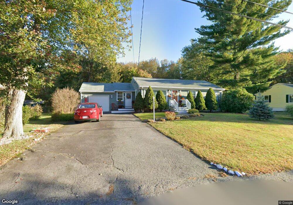 81 Orchard Dr, Cumberland, RI 02864 - photo 1