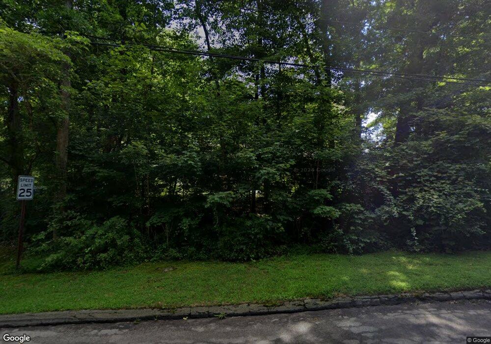 21 Northwood Dr, Guilford, CT 06437 - photo 1