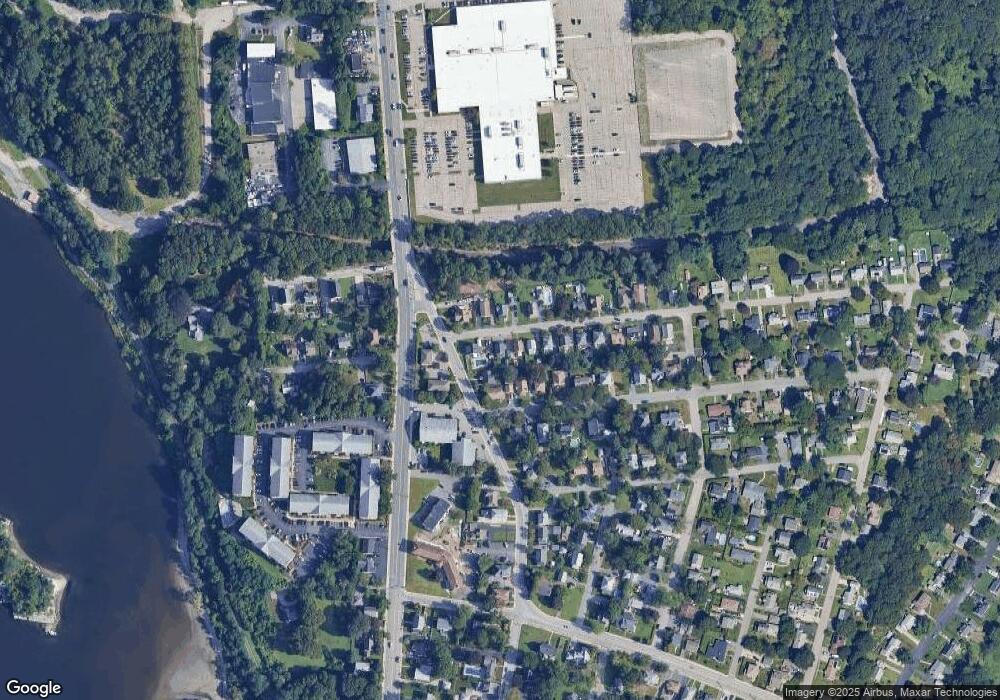 11 Catalpa Ave, Riverside, RI 02915 - photo 1