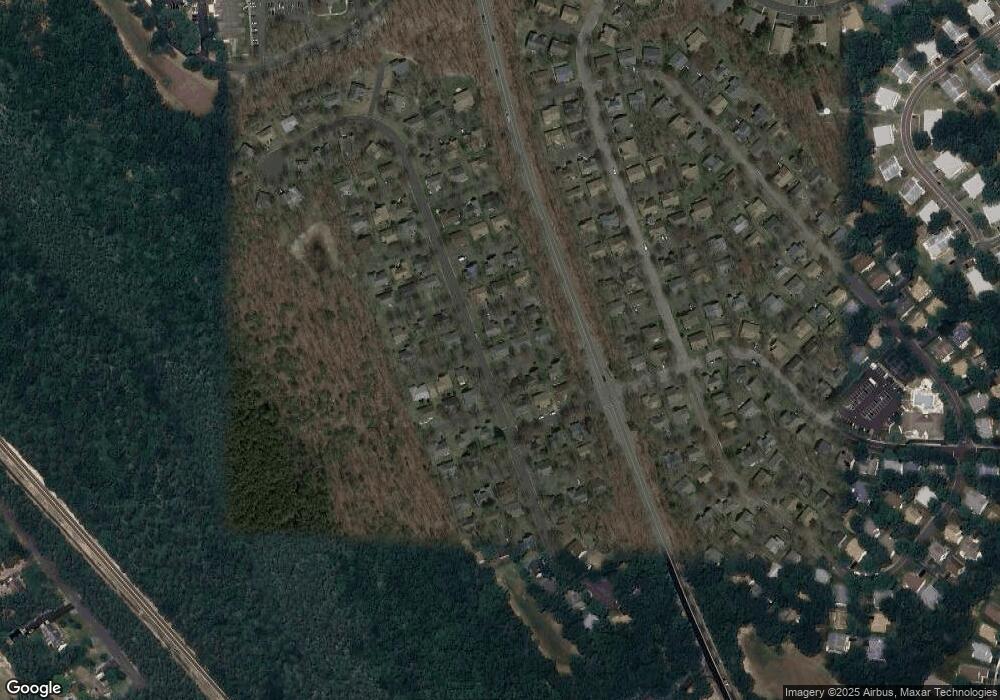 512 Petunia Ln N, Whiting, NJ 08759 - photo 1