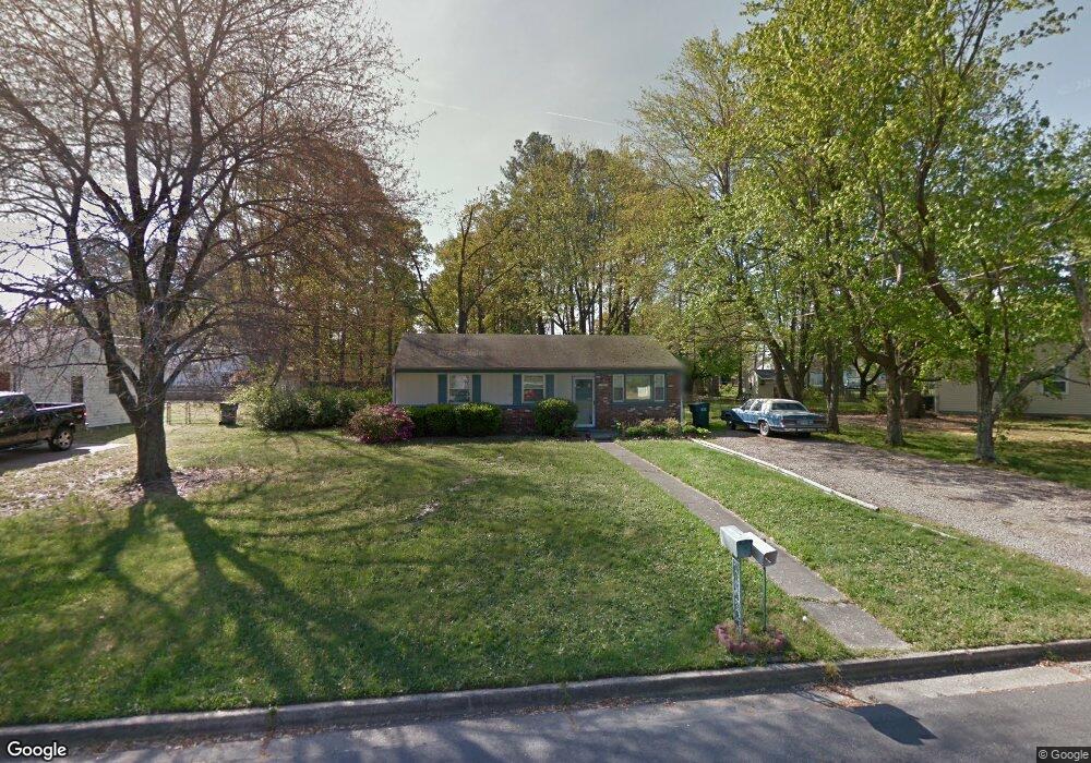 1829 Bandera Dr, Henrico, VA 23228 - photo 1