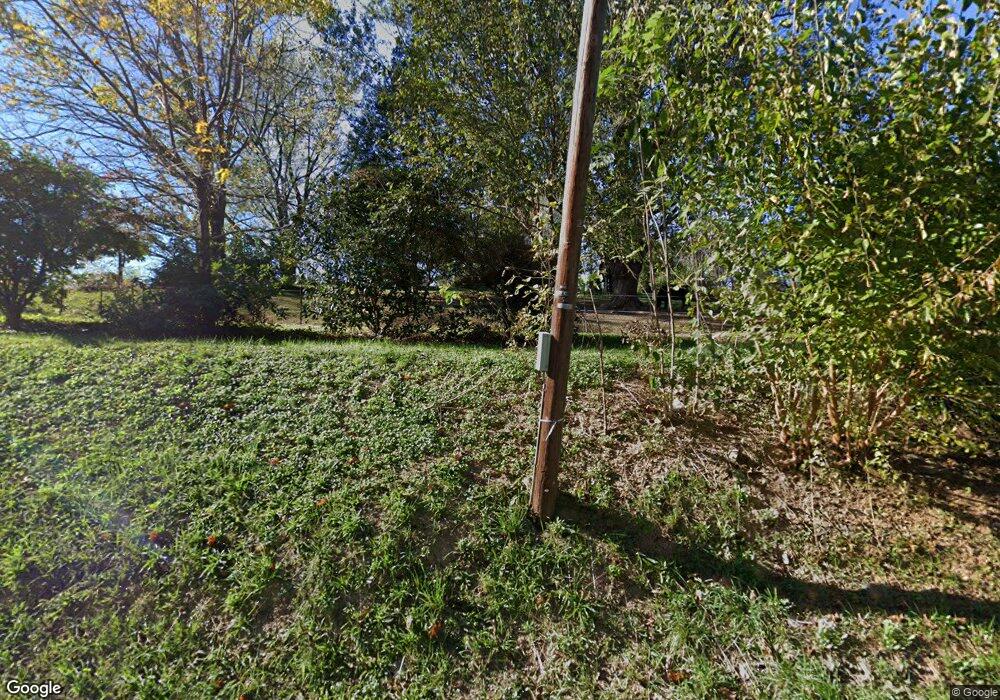 9744 Crest Hill Rd, Marshall, VA 20115 - photo 1