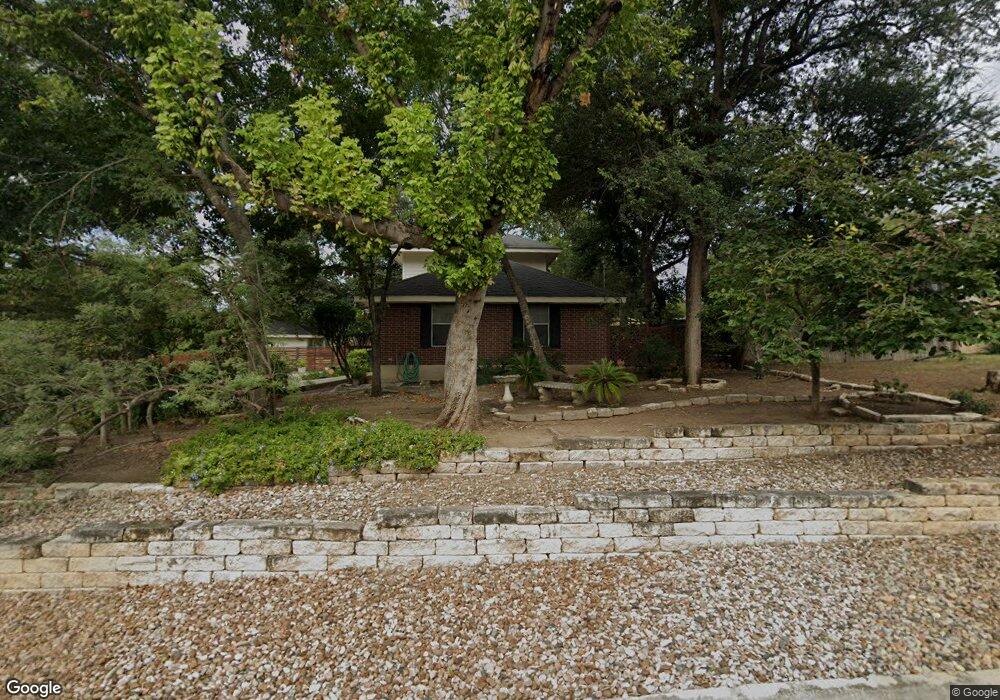 1219 River Acres Dr, New Braunfels, TX 78130 - photo 1