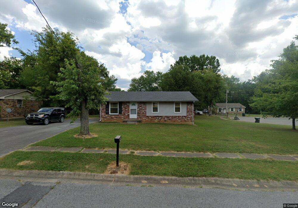 636 Evergreen Park Dr, Hopkinsville, KY 42240 - photo 1