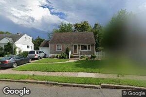 122 Nedellec Dr, Saddle Brook, NJ 07663