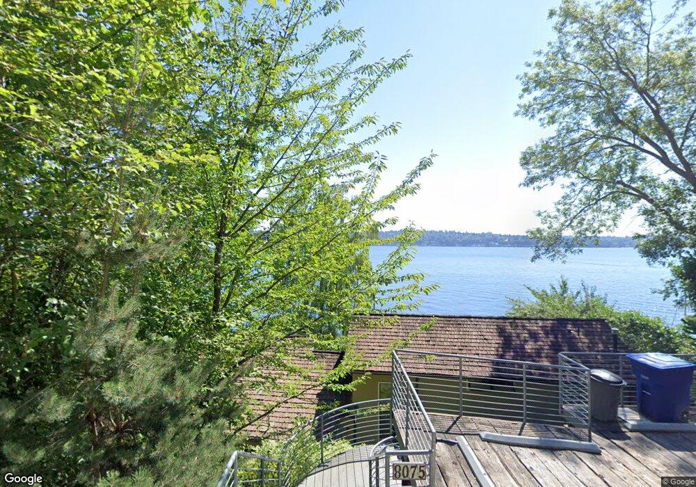 8075 W Mercer Way, Mercer Island, WA 98040 - photo 1