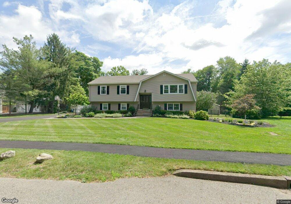 30 van Blarcom Ln, Wyckoff, NJ 07481 - photo 1