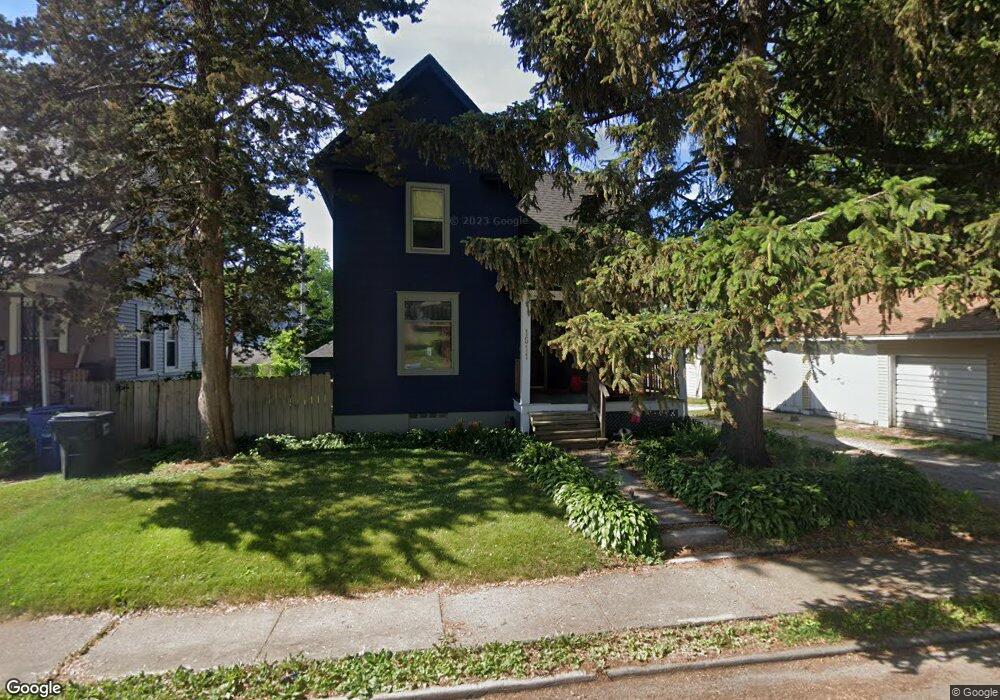 1511 W 9th St, Davenport, IA 52804 - photo 1