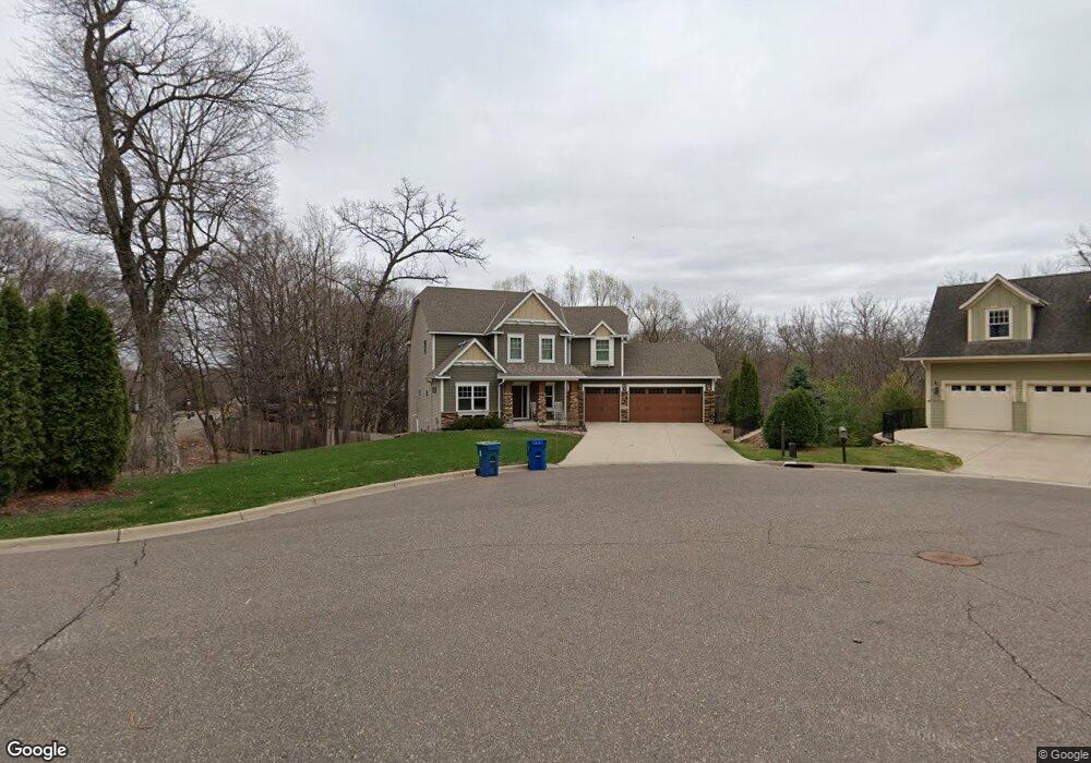18511 Ridgewood Rd, Wayzata, MN - photo 1