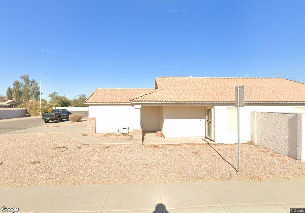 571 N Soho Ln, Chandler, AZ 85225 - photo 1