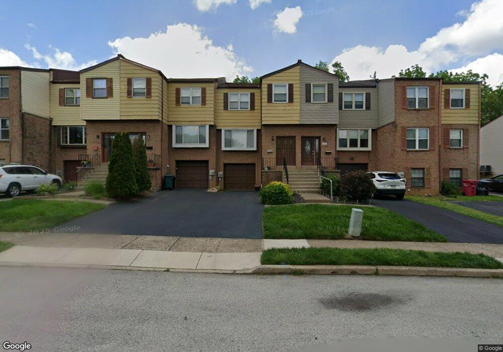 2135 Birch Dr, Lafayette Hill, PA 19444 - photo 1