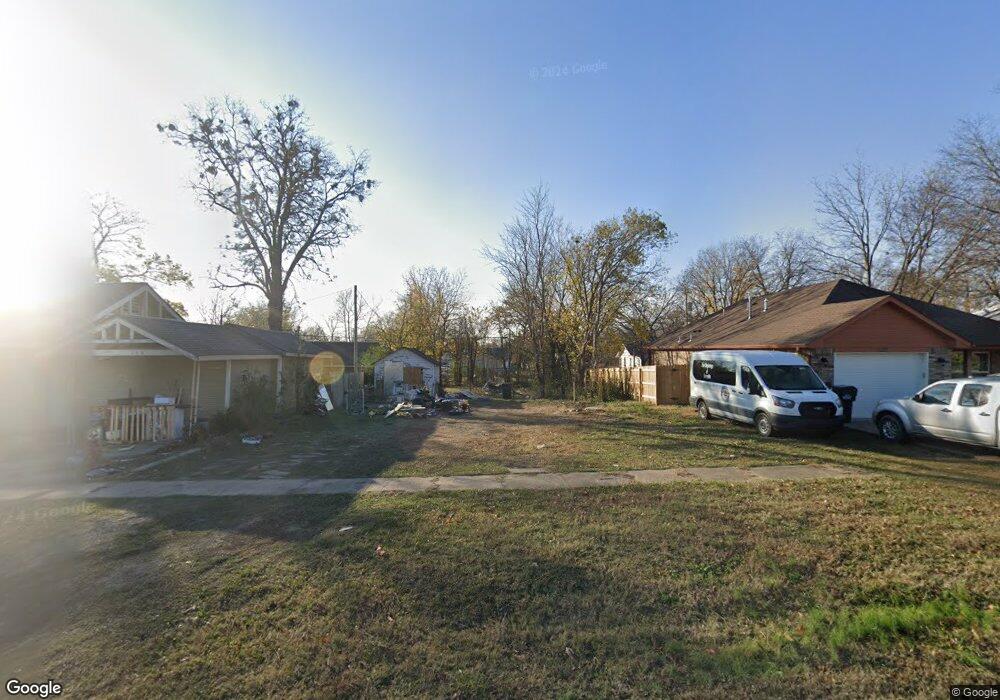 1105 W Gentry St, Henryetta, OK 74437 - photo 1