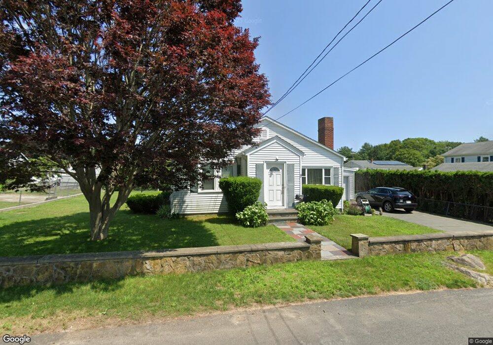 9 Lincoln St, North Dartmouth, MA 02747 - photo 1