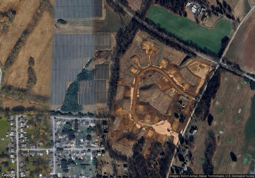 20130 Regent Cir, Hagerstown, MD 21742 - photo 1